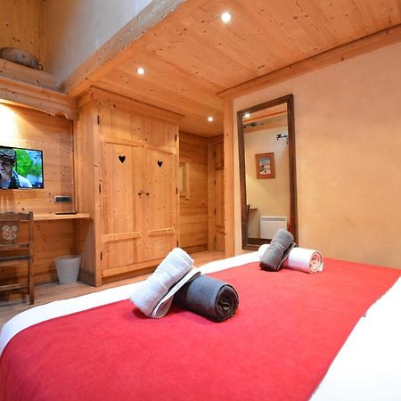 Chalet Les Trois Coeurs Мерібель Екстер'єр фото